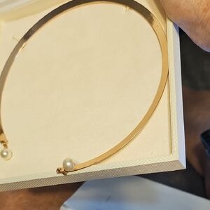 Elegant Gold Pearl Necklace